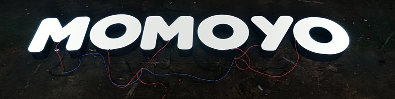 momoyo huruf timbul
